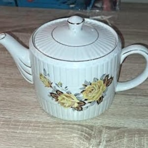 Vintage Ellgreave Genuine Ironstone England Teapot  yellow roses