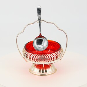 Art Deco-sockerskål i rött glas och metallställ med sked, vintage servis från 1930-talet, antikslipad kristall