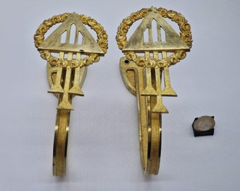 Pair of Gilt Bronze Curtain Brackets - Empire and Neoclassical Style
