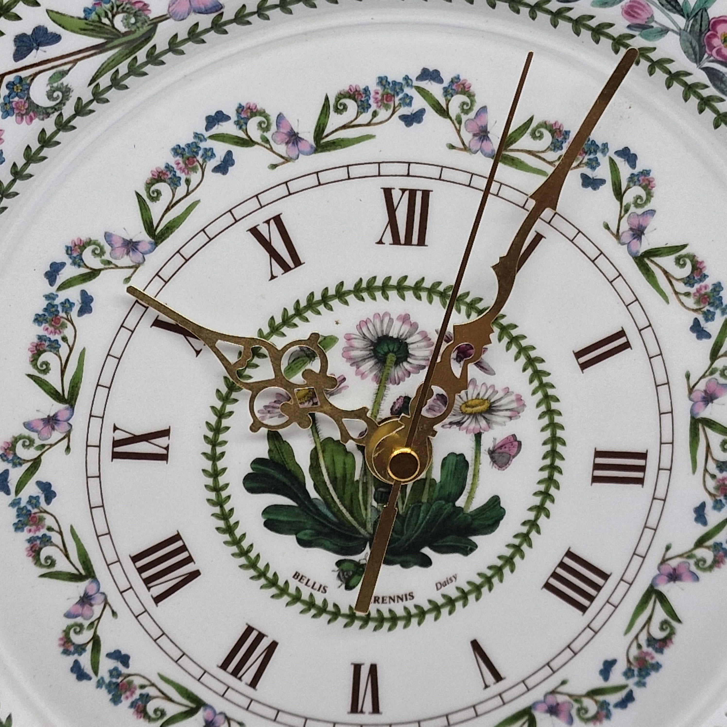 ポートメリオン Portmeirion バリエーション 花柄 掛け時計 27cm Portmeirion Ceramic Wall Clock - Botanic Garden Daisy Bellis