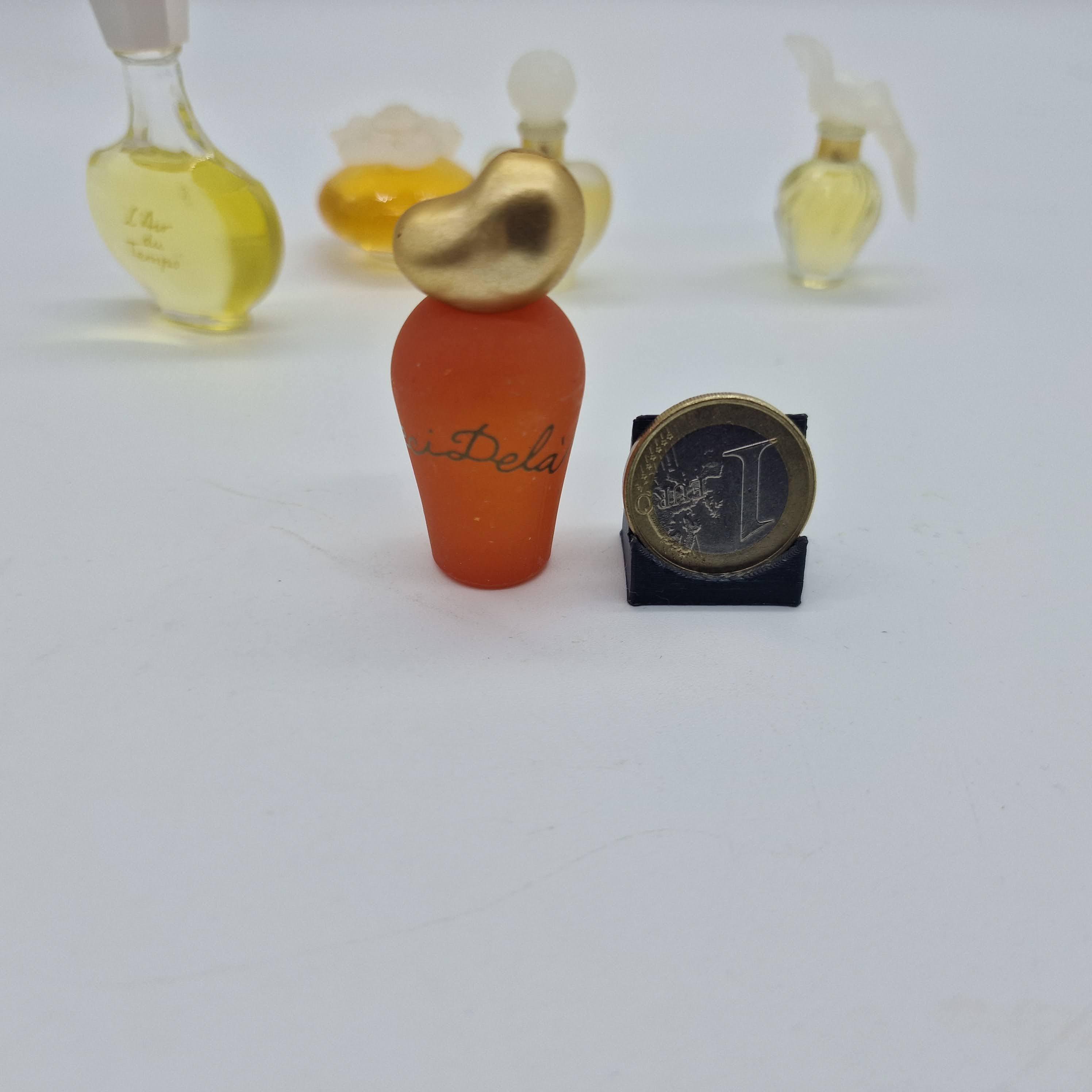 ニナ・リッチ ミニチュア香水セット – ヴィンテージ 5個セット - Etsy 日本