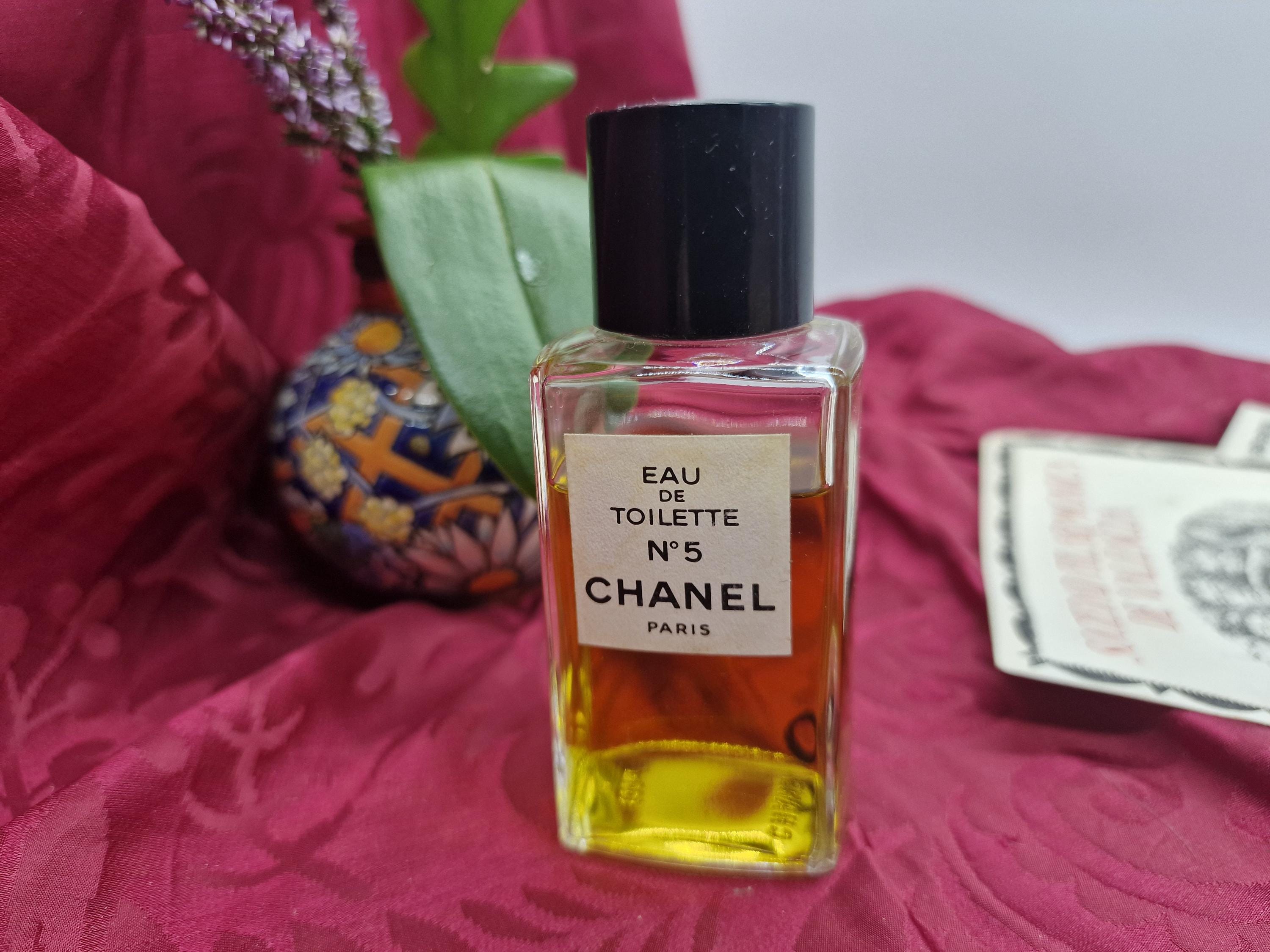 Chanel 90s perfume - Etsy 日本