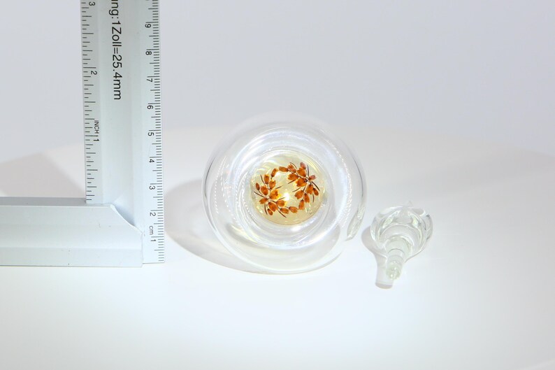 Flacon de Parfum en Verre Vintage, Cristal Soufflé avec Inclusion Botanique, Flacon de Toilette Années 90, Verre de Collection 9cm image 9