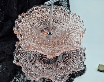 Frutero de cristal rosa de 2 niveles - Estilo Art Déco - Inglaterra c. 1950 - Plato de cristal prensado