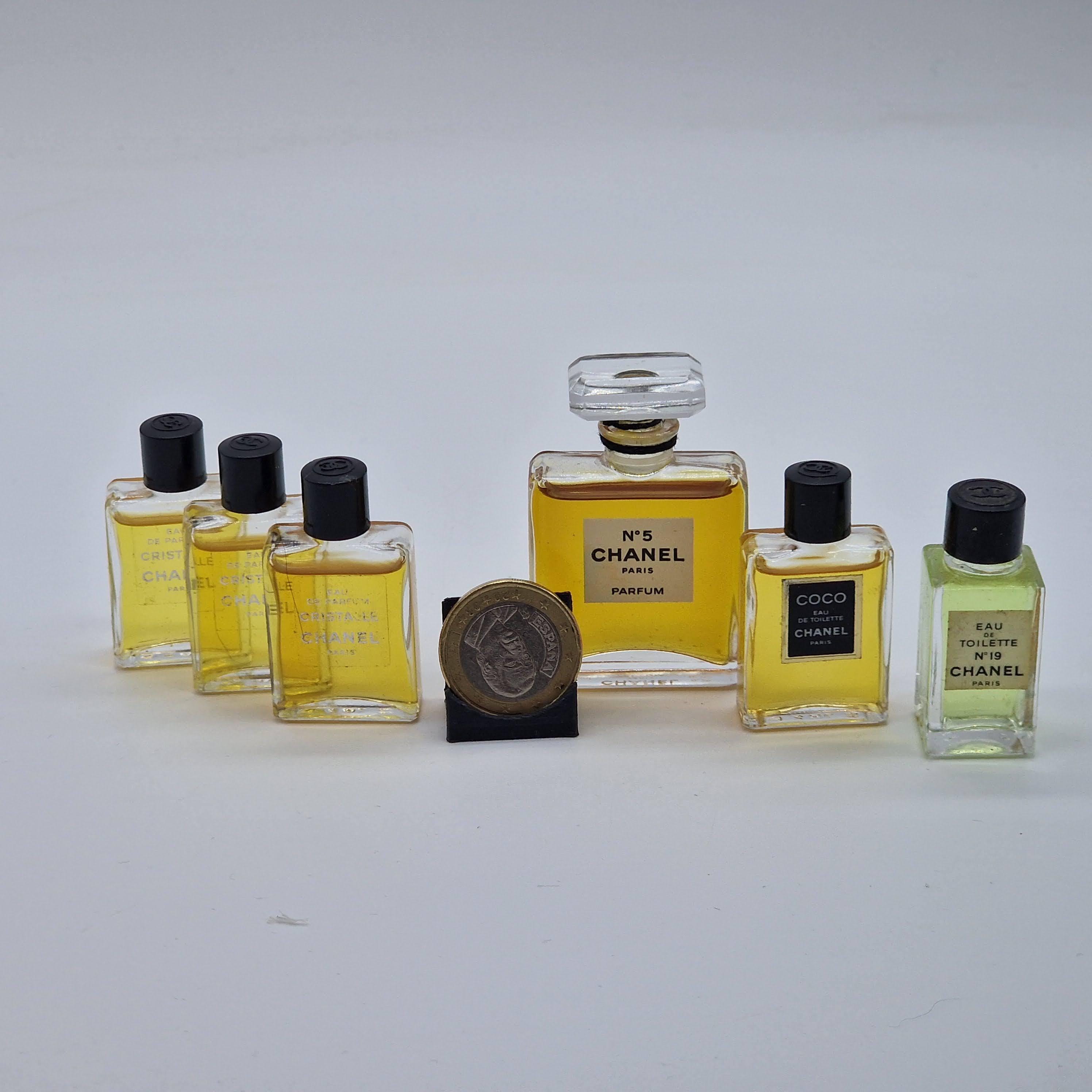 Chanel n19 perfume - Etsy 日本