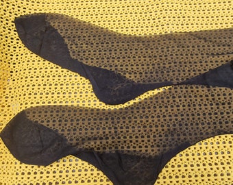 Vintage 1960s stockings. Black stockings with seams.