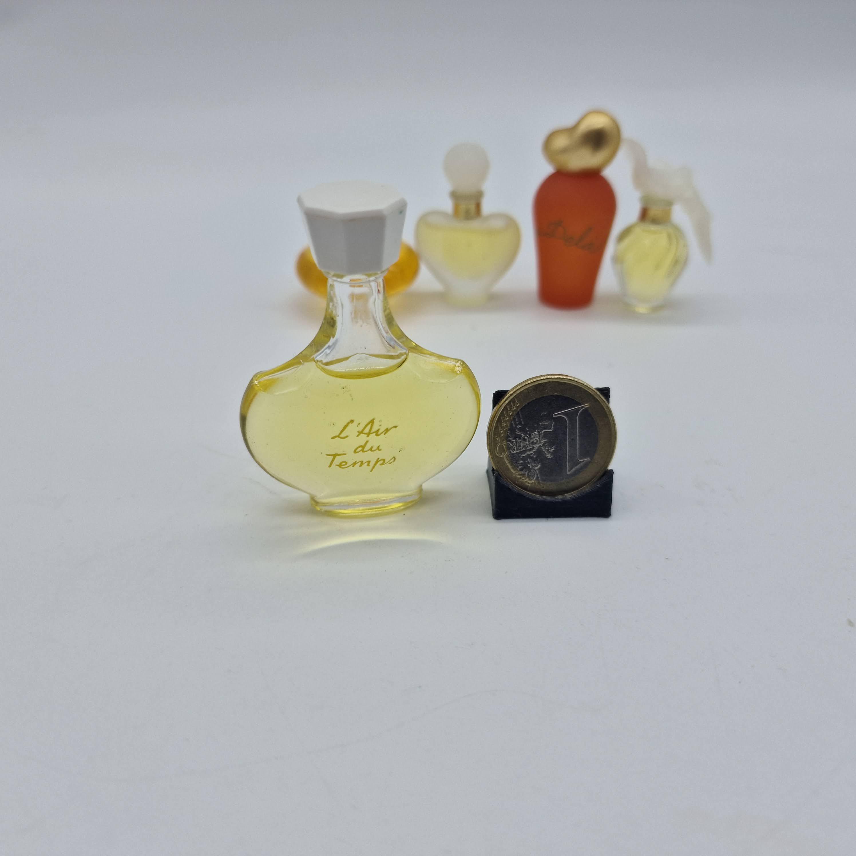 ニナ・リッチ ミニチュア香水セット – ヴィンテージ 5個セット - Etsy 日本