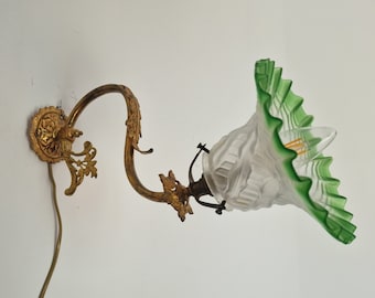 Vintage 1930s Wall Sconce – Gilded Brass Lamp with Green Opaline Glass Shade – Art Nouveau Style