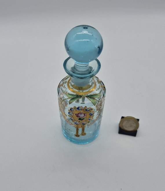 アンティーク 香水瓶 ブルーガラス エナメルと金彩 鈴蘭 1910年頃