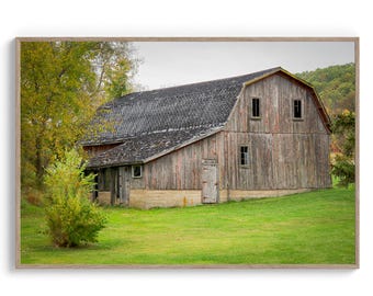 Rustic Weathered Barn Photo: Vintage Midwest Print. Old Barn Art (Instant Download).