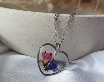 Heart pendant with chain, floral necklace for mother, handmade boho jewellery