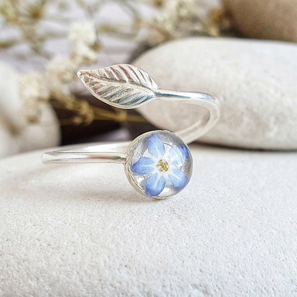 Adjustable Silver Forget Me Not Ring, one size women's ring, minimalistic botanical accessories for her