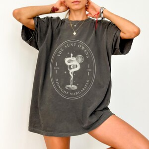 MIDNIGHT MARGARITAS Comfort Colors 90s Movie Halloween Shirt, Maglietta pratica magica, Estetica di Halloween da strega, Maglietta Tequila
