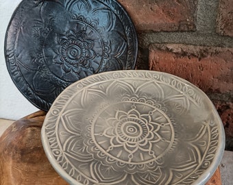 Handgetöpferte Schale aus Keramik / Schmuckschale handgemacht / Handgefertigte Dekorschale /  Mandala