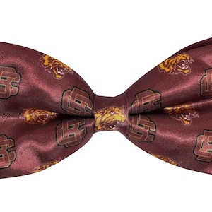 Bethune-Cookman University Bow Tie – Handmade BCU Wildcats Bowtie for Men – Burgundy & Gold HBCU Accessory – Graduation and Formal Gift