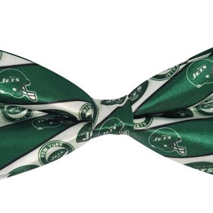 Handgefertigte NY Jets Fliege: Grün & Weiss NFL Game Day Accessoire