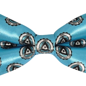 NEW! Spelman College Bow Tie – HBCU Spelman Jaguars Bow Tie – Clip-On Accessory for Spelman College Fans, Alumni & HBCU Supporters
