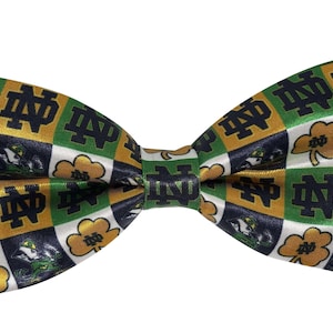 University of Notre Dame Bow Tie for Men – Handmade Fighting Irish Bowtie – Notre Dame Graduation Gift – Custom Irish Pride Accessory