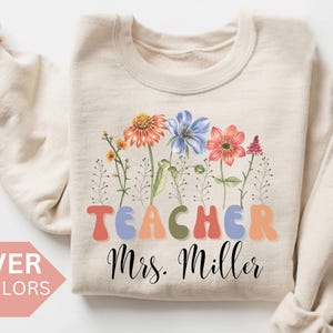 Gepersonaliseerde leraarssweater, aangepast leraarsshirt, terug naar school cadeau leraar, cadeau leraar waardering, leraar ronde hals, trui