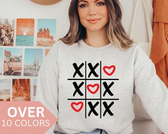 XOXO Valentines Day Shirt, Tic Tac Toe Heart Valentines Sweatshirt, Valentines Day Crewneck for Women, Couples Valentines Day Matching Gift