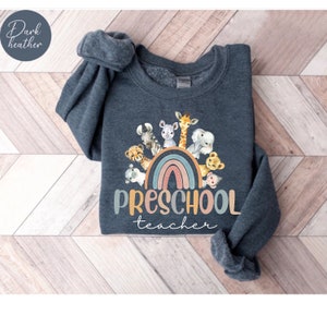 Sweatshirt voor kleuterjuf, shirt kleuterschool leraar regenboog, cadeau voor leraar kleuterschool, dierlijke trui kleuterjuf, shirt peuter afbeelding 8