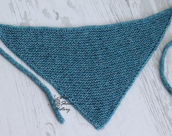 Garter Stitch Bandana Knitting Pattern: Easy Beginner Kerchief (PDF Pattern) / Judy Kerchief-Bandana
