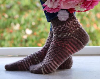 Socks Knitting Pattern/Kaleidoscope Socks/French heel socks (PDF Pattern)