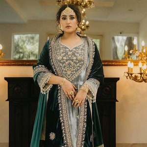 Designer velvet top dresses 2018