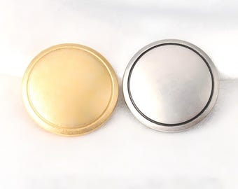 ヴィンテージメタル4つ穴ボタン6個：アンティークシルバー裁縫用品