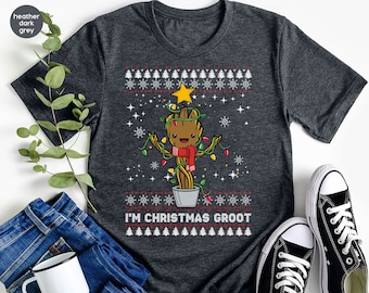 Je suis la chemise de Noël Groot, la chemise de Noël Baby Groot, la chemise de Noël des Avengers de Noël, la chemise de Noël Disney, la chemise drôle pour enfants de Noël