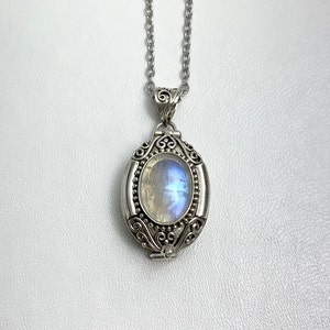 STERLING SILVER Vintage Style Box Locket with Moonstone cabochon on 18" necklace. For pills, small mementos, keepsakes, hair.