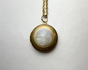 VINTAGE Style Brass Locket with Moonstone cabochon on 18" necklace.