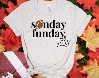 フットボールサンデーファンデーシャツ、フットボールTシャツ、試合日フットボールシャツ、女性用フットボールシャツ、フットボールシーズン、フットボールファンTシャツ