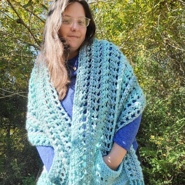 hooded shawl with pockets
