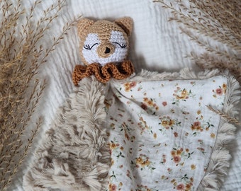 Wolf swaddle blanket for baby: Crochet blanket, double gauze, customizable handmade fur - birth/babyshower gift