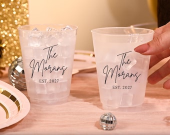 Custom Wedding Frosted Cups, Wedding Reception Favors, Modern Wedding Decor, Minimalist Wedding, Engagement Party, Wedding Monogram Cups