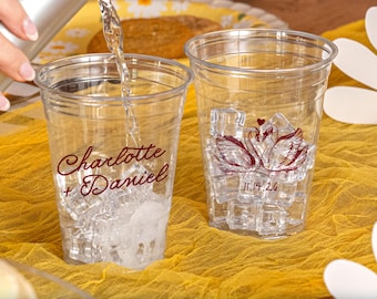 Swan Wedding Solo Cups, Timeless Wedding Soft Plastic Cups, Elegant Wedding Favors, Romantic Vintage Swan Design, Timeless Wedding Favors