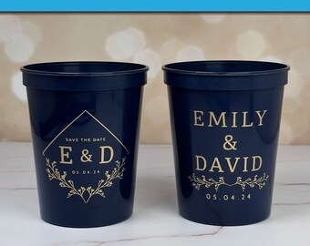 Wedding Stadium Cups, Modern Wedding 16oz Stadium Plastic Cups, Personalized Wedding Favors, Engagement Party Favor, Custom Stadium Cups