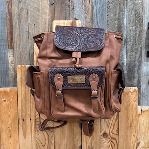patagonia cycling backpack Refugio Day Pack 32L Blue Sage Condition Type_Good JanSport Cross Town Backpack Color:ash-gray through webbing strap that