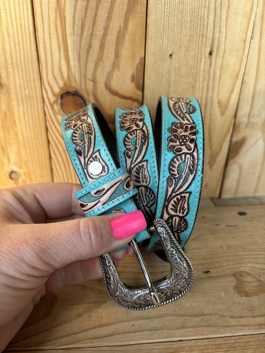 Ladies Tooled Leather Belt with Turquoise Heart Buckle main image 1