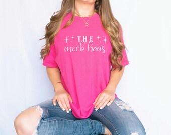 Comfort Colors C1717 Heliconia Mockup Heliconia Model Mockup Oversized Minimalist Mockup Trendy Shirt Mockup Natural Mockup Hot Pink Mockup