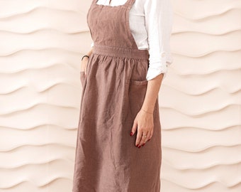 Linnen schortjurk met overgooier, zakken en verstelbare strikbanden. Pinafore linnen schort voor dames. Linnen retro schort, linnen schort jurk schort