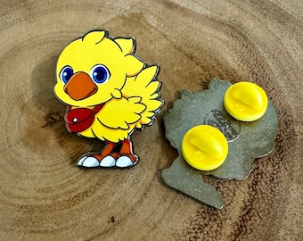 CHIBI CHOCOBO EMAILLE speld 1,4 inch