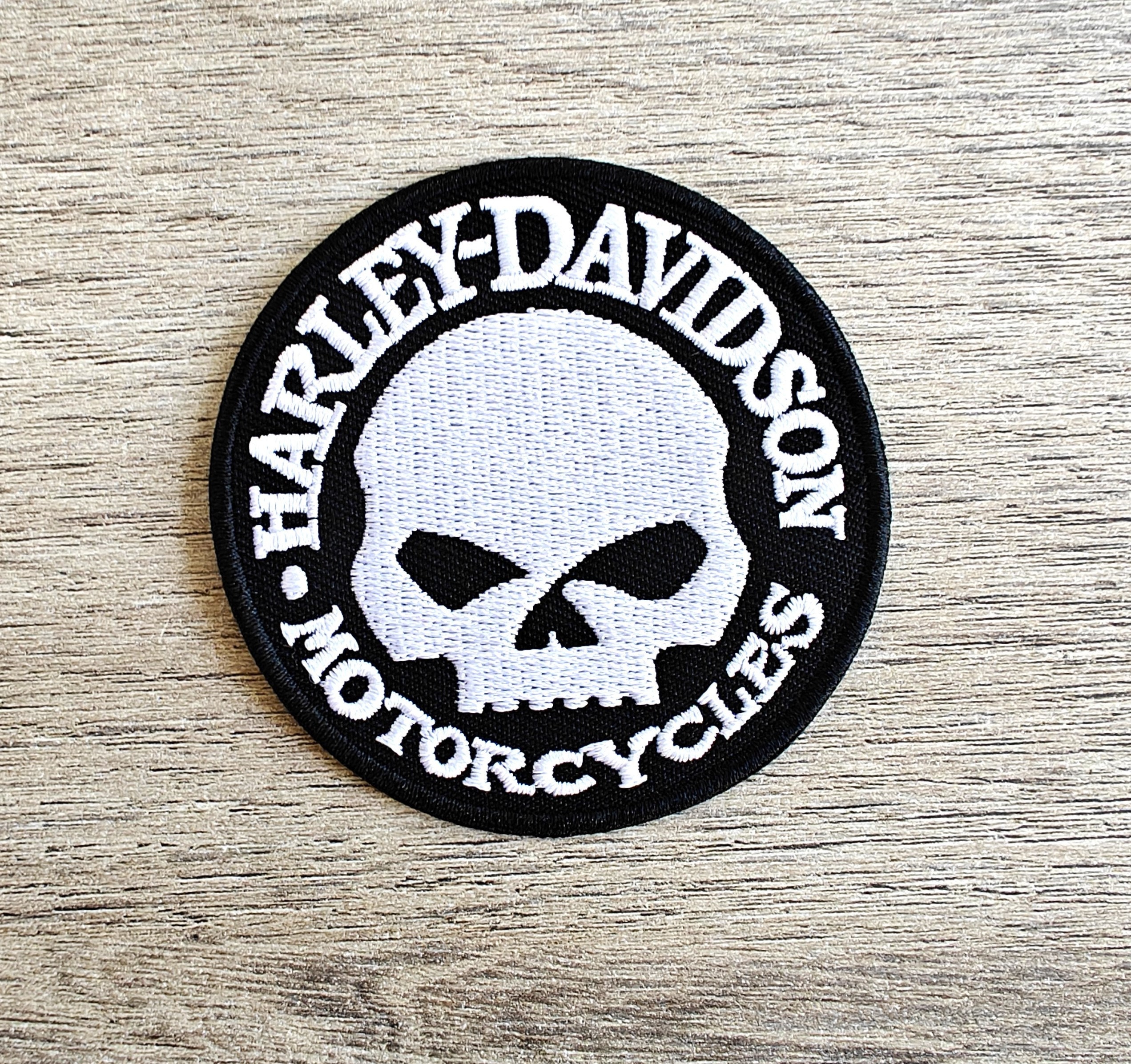 HARLEY DAVIDSON SKULL Patch 7 cm Durchmesser zum Aufbügeln - Totenkopf -  Motorräder - Aufnäher auf Kleidung - Aufnäher zum Aufbügeln - Biker - Etsy  Schweiz, image size:2543x2393