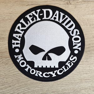 XXL Skull HARLEY DAVIDSON patch badge 20.5cm diameter - iron-on - moto motorcycles - Iron on Patches - bar and shield