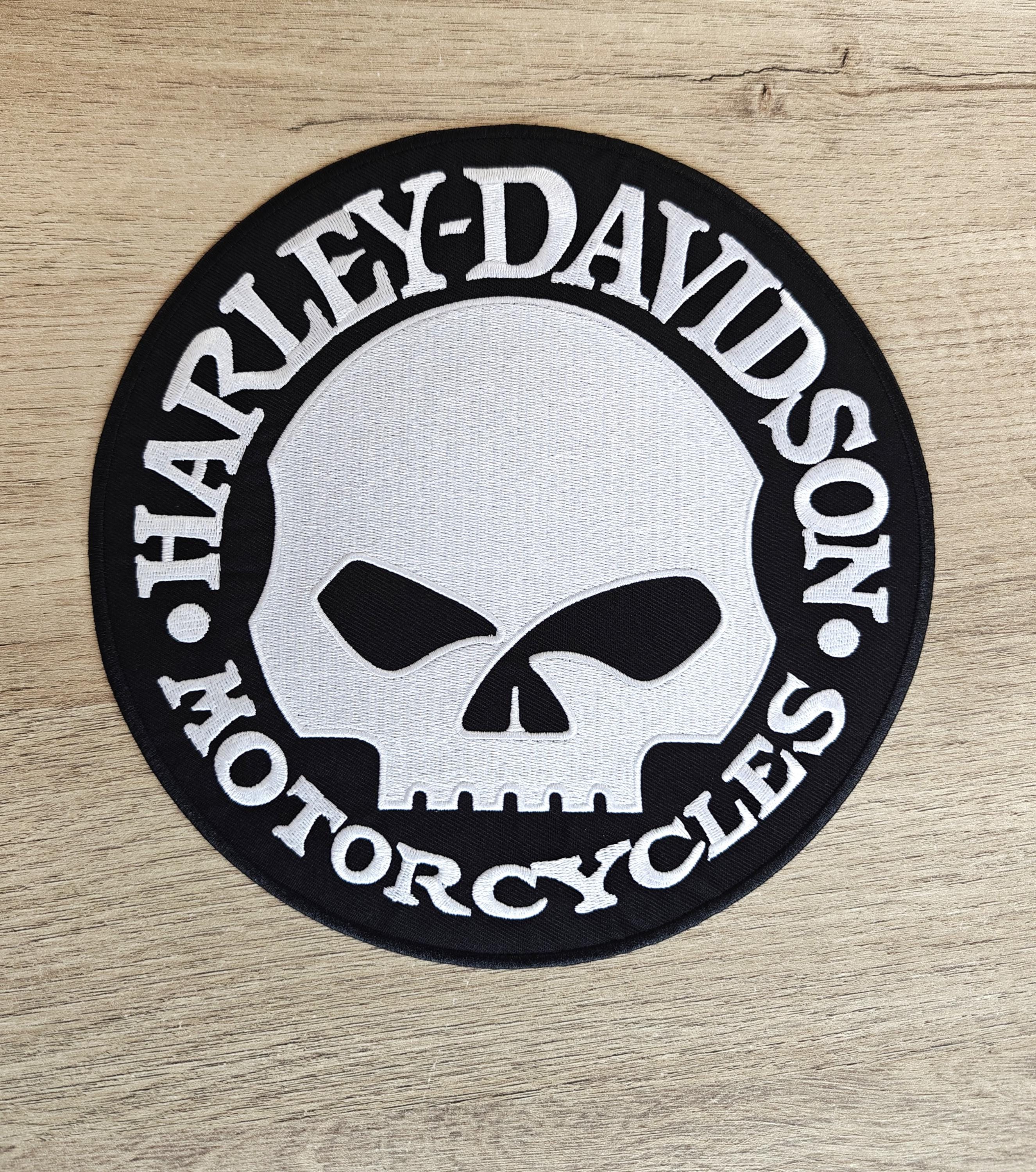 XXL Skull HARLEY DAVIDSON patch 20.5cm diameter - iron-on - motorcycles - Iron on Patches - bar and shield