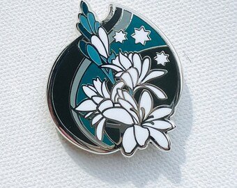 Blumen Emaille Pin | Tuberose Hartemaille Pin in Silber