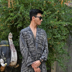 Space Black Silk Robe for Men, Dressing Gown, Reversible Robe, Men's Long Bathrobe, Silk Kimono Robe, Sleepwear, Loungwear, Groomsmen Gift