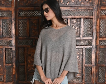 Cloud Gray Handwoven Poncho for Women, Knitted Poncho, Cashmere Wool Poncho, Winter Poncho Cape, Boho Clothing For Women, Gift Idea for Her
