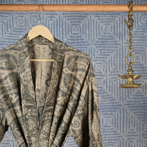 Paisley Seide Kimono Robe, Seidenrobe für Unisex, Morgenmantel, Reversible Robe, Frauen Langer Bademantel, Nachtwäsche, Loung Wear, Groomsmen Geschenk